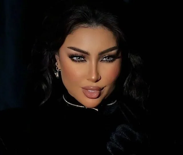 دنيا بطمة تصدم الجمهور بإطلالتها دون مكياج ! دنيا بطمة تصدم الجمهور بإطلالتها دون مكياج !