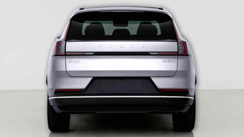 تسريب صور ومواصفات فولفو XC70 الجديدة كليًا بتصميم ثوري ومدى كهربائي مذهل! image 167