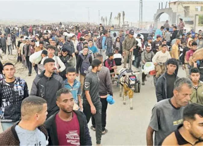 جيش الاحتلال الإسرائيلي يصدر أوامر إخلاء في خان يونس جنوبي قطاع غزة جيش الاحتلال الإسرائيلي يصدر أوامر إخلاء في خان يونس جنوبي قطاع غزة